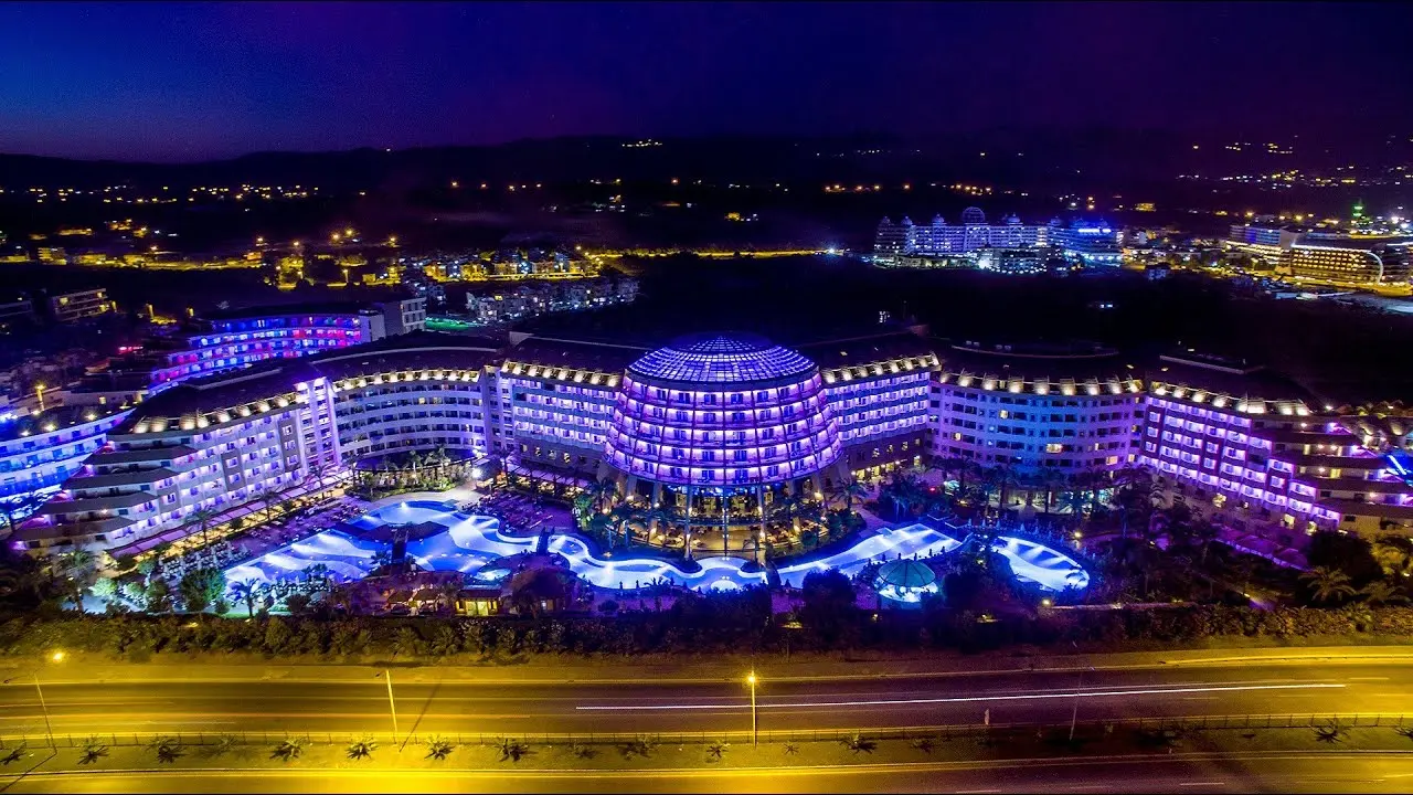 Alanya Long Beach Resort Transfer - Safe With Us