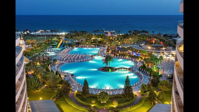 Miracle Resort Hotel Transfer - Safe With Us
