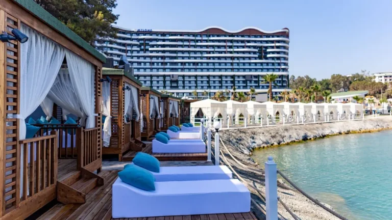 Mylome Luxury Hotel Transfer - Safe With Us