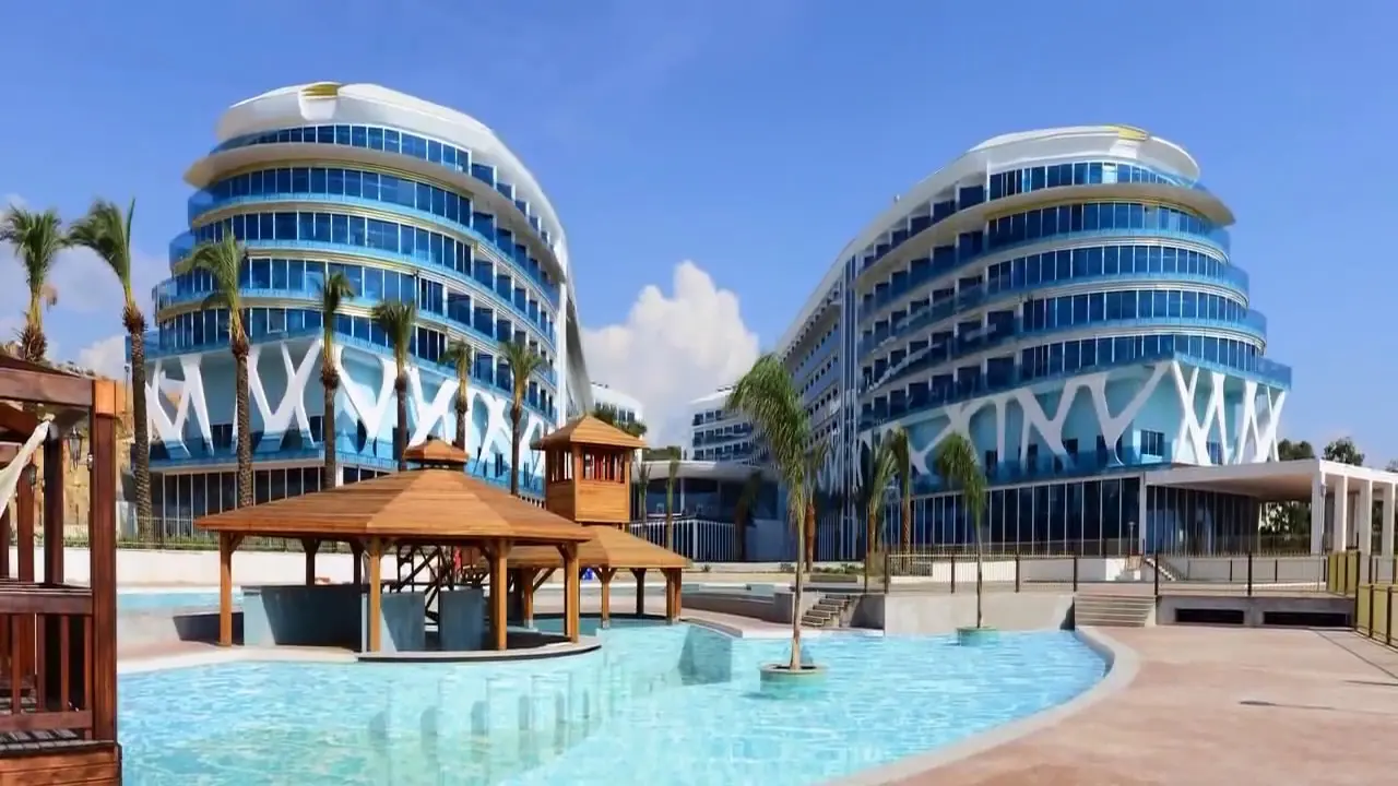 Vikingen Infinity Resort Transfer - Safe With Us