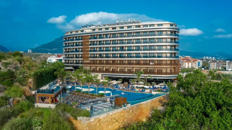 Michell Hotel Spa Transfer - Safe With Us