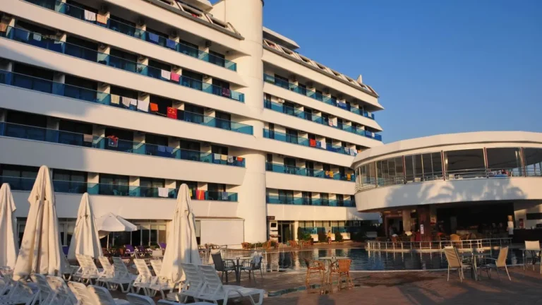 Drita Hotel Resort And Spa Transfer - Safe With Us