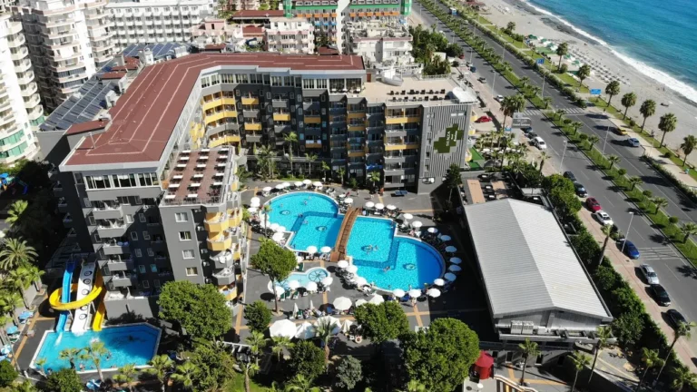 Senza Grand Santana Hotel Transfer - Safe With Us