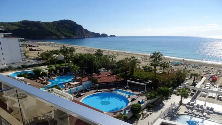 Xperia Saray Beach Hotel Transfer - Safe With Us