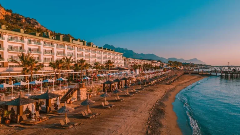 Corendon Playa Kemer Transfer - Safe With Us