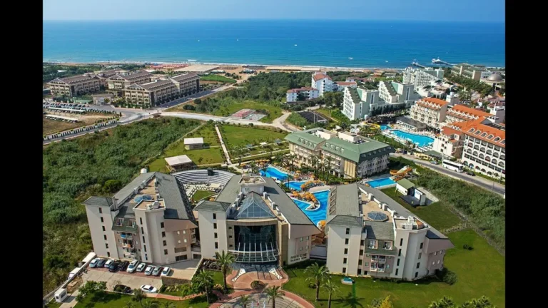 Novum Garden Side Hotel Transfer - Safe With Us