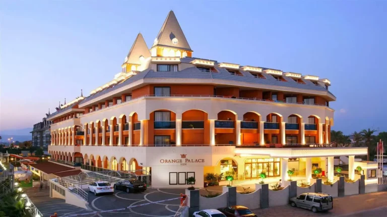 Side Orange Palace Transfer - Safe With Us