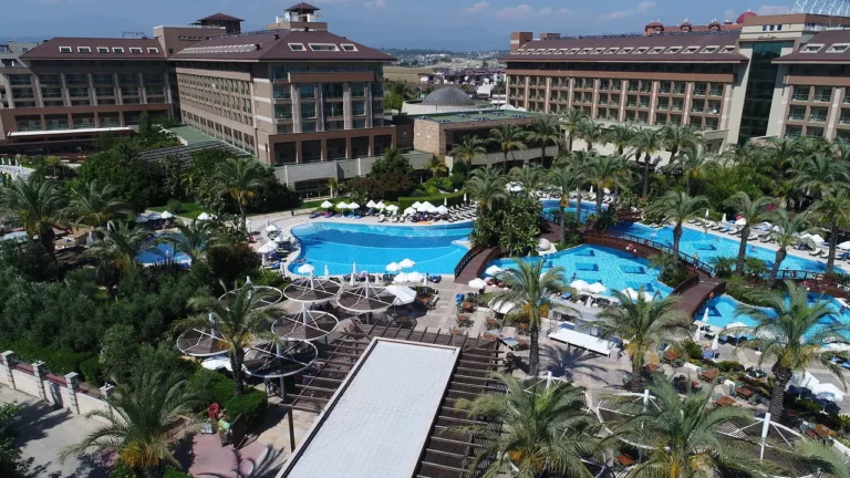Sunis Kumköy Beach Resort Transfer - Safe With Us
