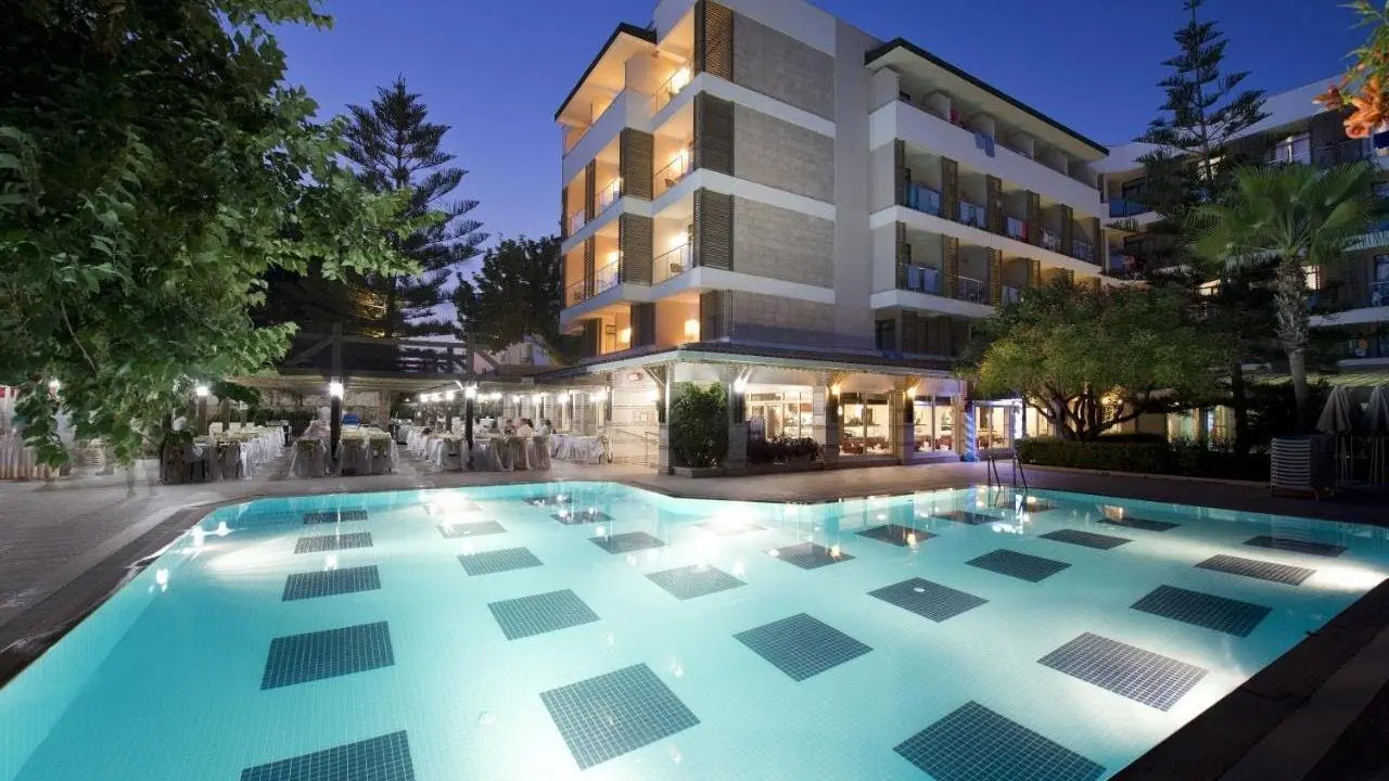 Trendy Hotels Side Beach Transfer - Safe With Us